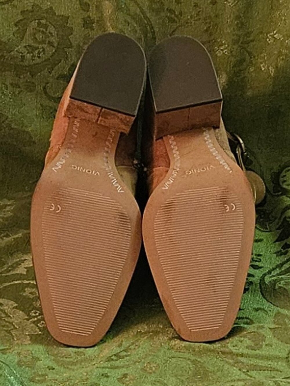 Vionic Tenley Mid Shaft Ankle Boot - Picture 4 of 4